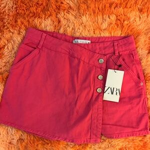 Zara Fuchsia Buttoned Mini Skort
